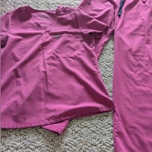 Figs scrub set in the color electric orchard